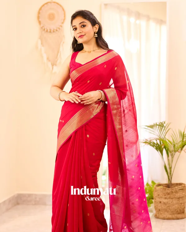 Pink_Color_Premium_Cotton_Silk_Saree_With_Classy_Blouse_and_tassels