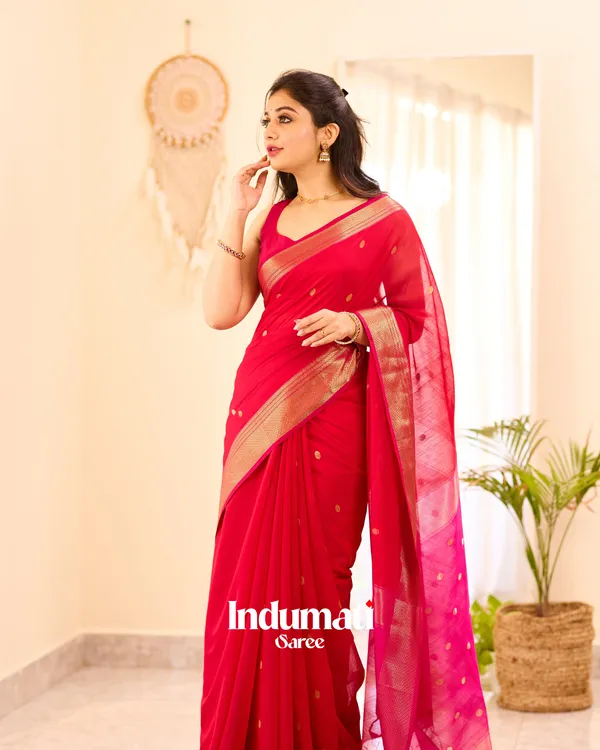 Pink_Color_Premium_Cotton_Silk_Saree_With_Classy_Blouse_and_tassels