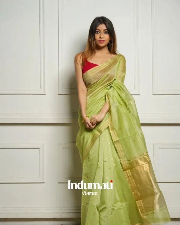 Light_Green_Color_Fresh_Arrival_Cotton_Silk_Saree_with_Classy_Bloue_Piece