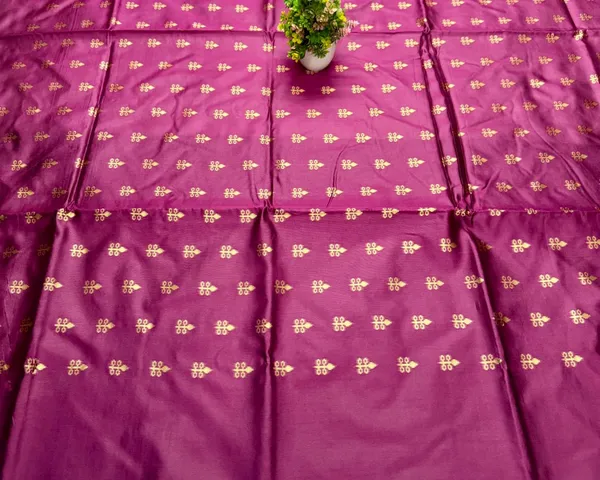 Purple_Color_Just_In_Soft_Banarasi_Silk_Saree_with_Classy_Bloue_Piece