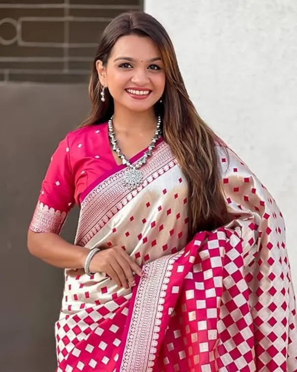 Pink_Color_Latest_Drop_Soft_Banarasi_Silk_Saree_with_Classy_Bloue_Piece
