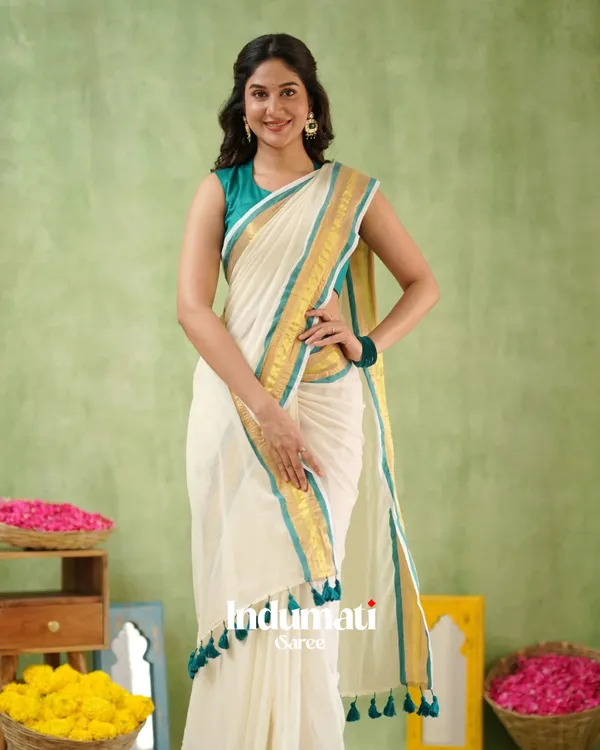 White_Mulmul_Cotton_Saree_with_Teal_&_Gold_Border_&_Matching_Teal_Blouse_Piece