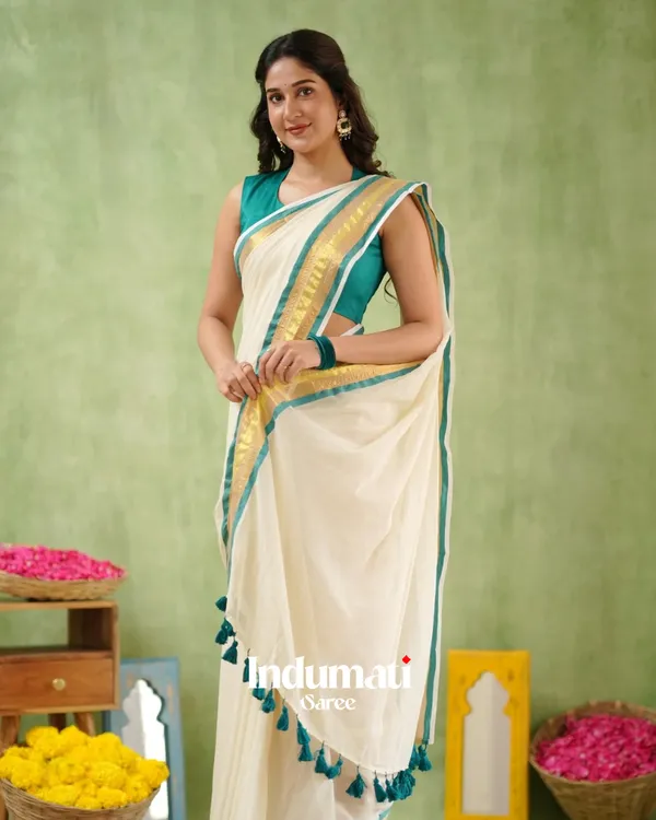 White_Mulmul_Cotton_Saree_with_Teal_&_Gold_Border_&_Matching_Teal_Blouse_Piece