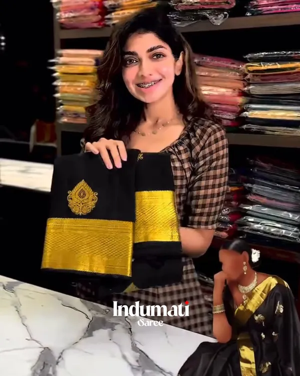 Impressive_Black_Color_Soft_Banarasi_Silk_Saree_With_Pure_Golden_Zari_Work_&_Classy_Blouse_Piece