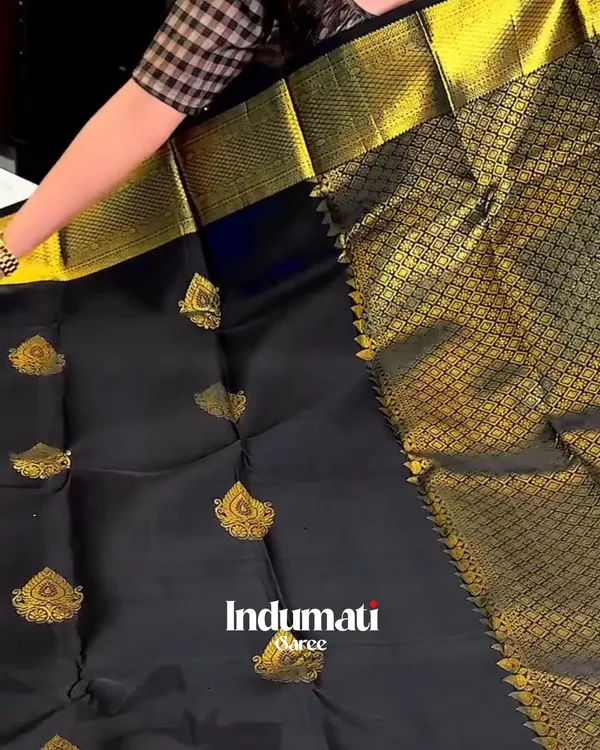 Impressive_Black_Color_Soft_Banarasi_Silk_Saree_With_Pure_Golden_Zari_Work_&_Classy_Blouse_Piece