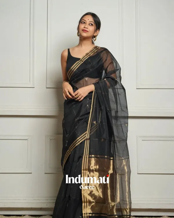 Black_Color_Most_Wanted_Cotton_Silk_Saree_with_Classy_Bloue_Piece