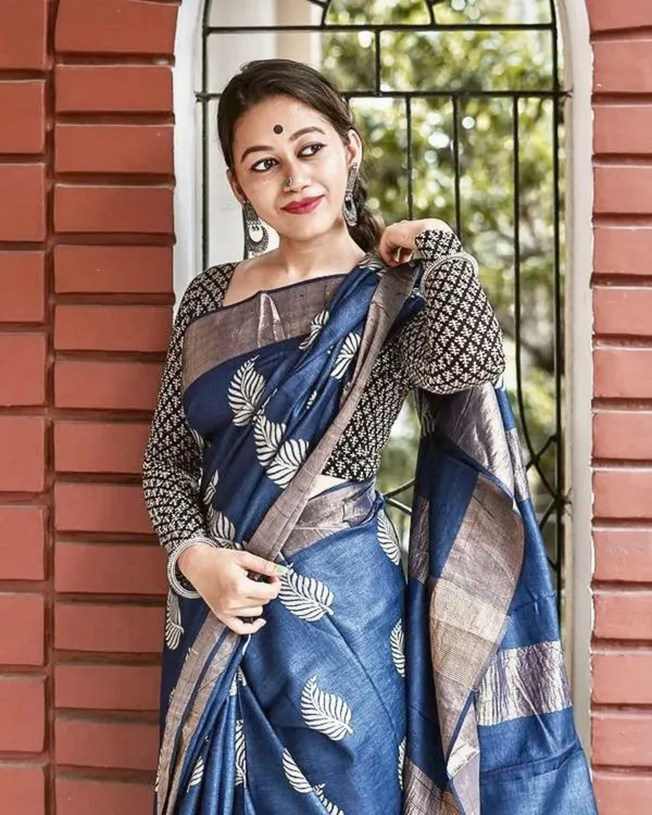 Blue_Color_Luxury_Edition_Soft_Banarasi_Silk_Saree_with_Classy_Bloue_Piece