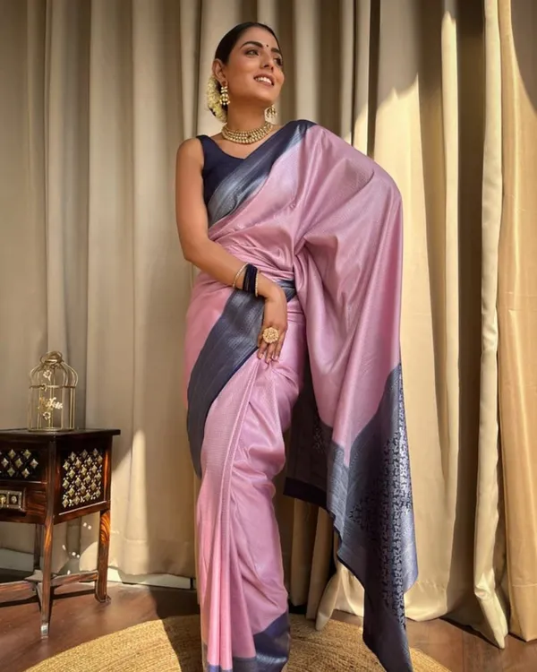 Light_Pink_Color_Just_In_Soft_Banarasi_Silk_Saree_with_Classy_Bloue_Piece