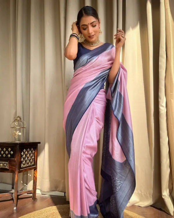 Light_Pink_Color_Just_In_Soft_Banarasi_Silk_Saree_with_Classy_Bloue_Piece