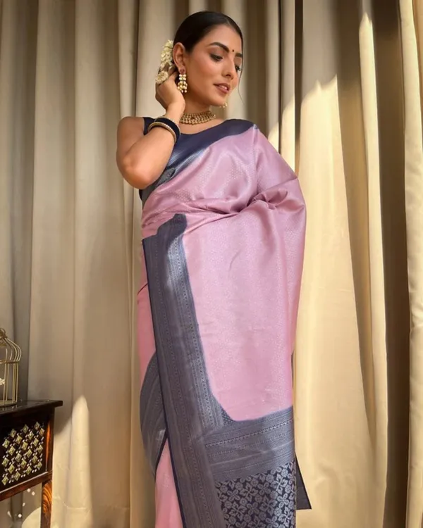 Light_Pink_Color_Just_In_Soft_Banarasi_Silk_Saree_with_Classy_Bloue_Piece