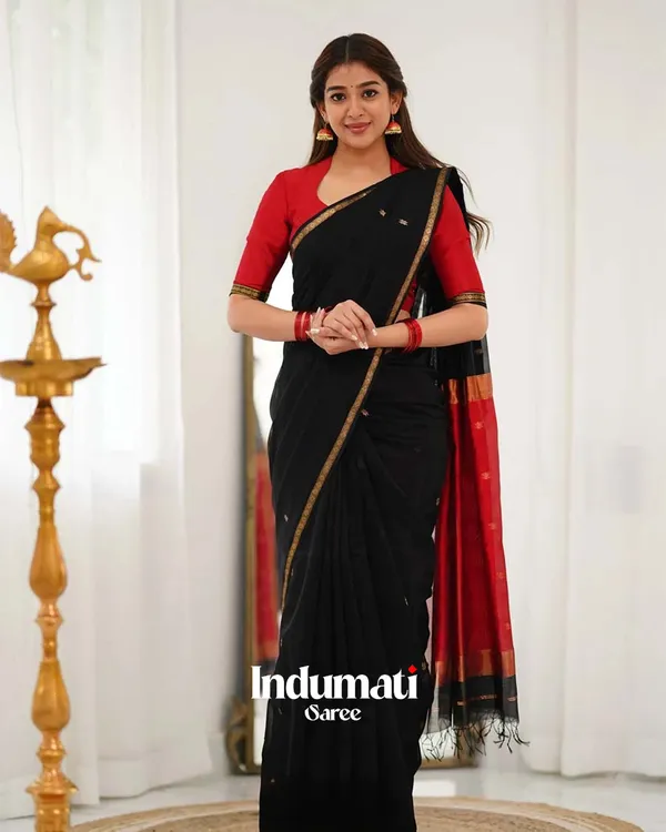 Black_Color_Premium_Cotton_Silk_Saree_With_Classy_Blouse_and_tassels