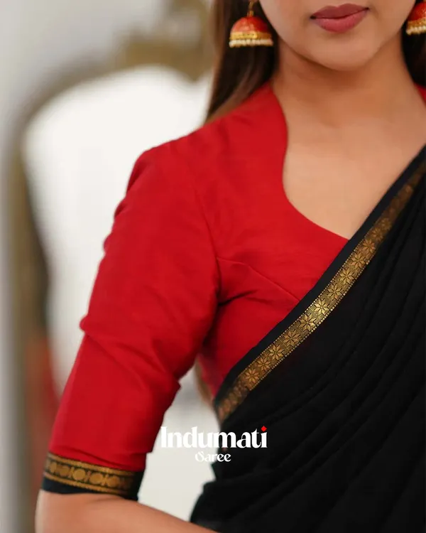 Black_Color_Premium_Cotton_Silk_Saree_With_Classy_Blouse_and_tassels