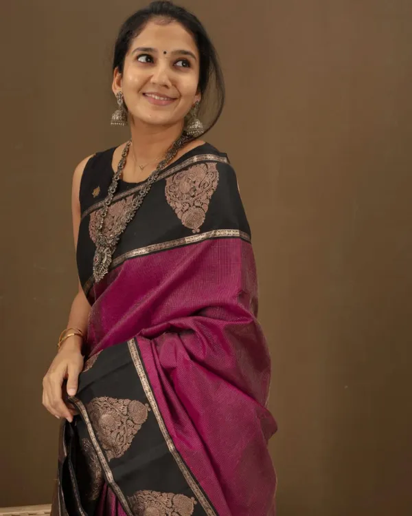 Purple_And_Black_Color_New_Drop_Soft_Banarasi_Silk_Saree_with_Classy_Bloue_Piece
