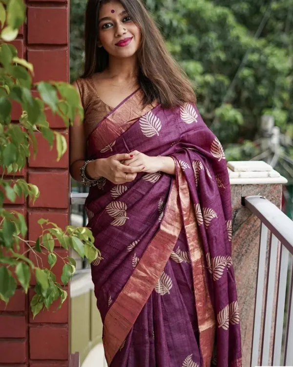 Light_Purple_Color_Elite_Pick_Soft_Banarasi_Silk_Saree_with_Classy_Bloue_Piece