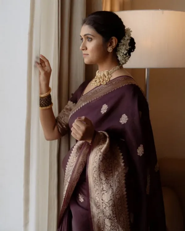 Maroon_Color_Going_Fast_Soft_Banarasi_Silk_Saree_with_Classy_Bloue_Piece