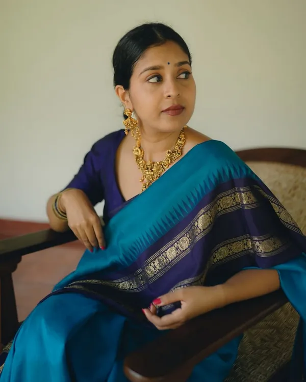 Blue_Color_Pro_Collection_Soft_Banarasi_Silk_Saree_with_Classy_Bloue_Piece