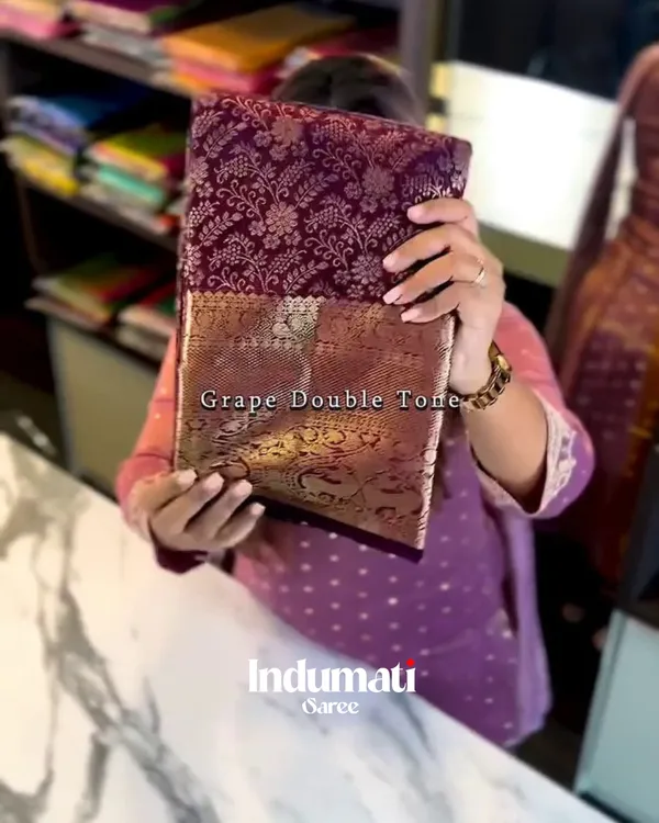 Luxurient_Purple_Color_Soft_Banarasi_Silk_Saree_With_Pure_Golden_Zari_Work_&_Classy_Blouse_Piece