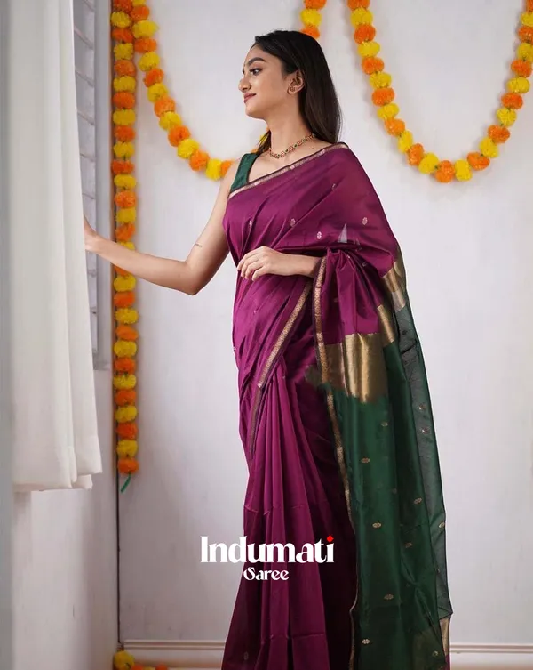 Pink_Color_Premium_Cotton_Silk_Saree_With_Classy_Blouse_and_tassels