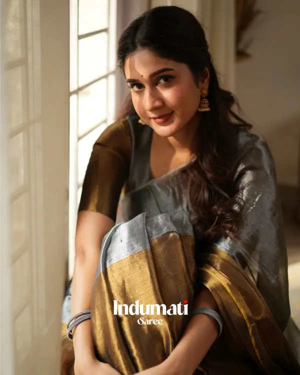 Silver_&_Mustard_Tissue_Cotton_Saree_with_Blouse_Piece