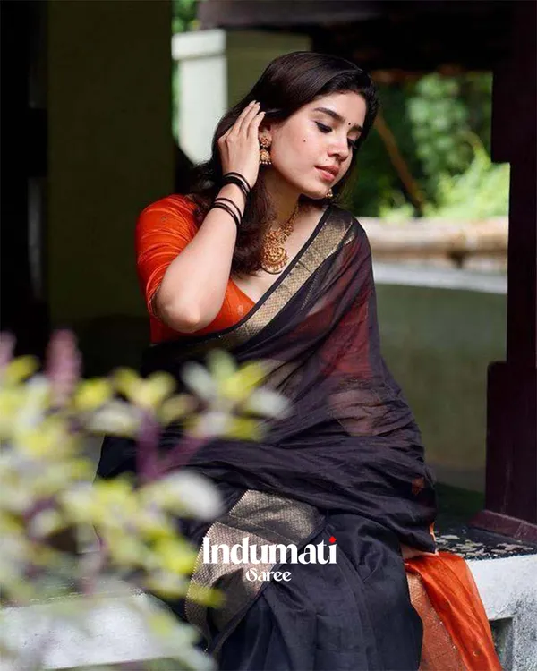 Black_Color_Premium_Cotton_Silk_Saree_With_Classy_Blouse_and_tassels