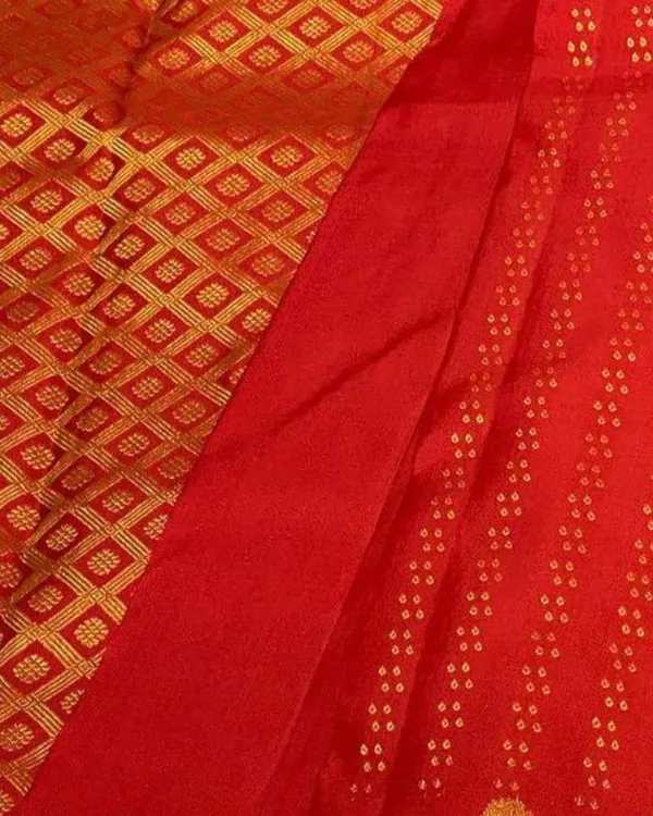 Red_Color_Best_Seller_Soft_Banarasi_Silk_Saree_with_Classy_Bloue_Piece