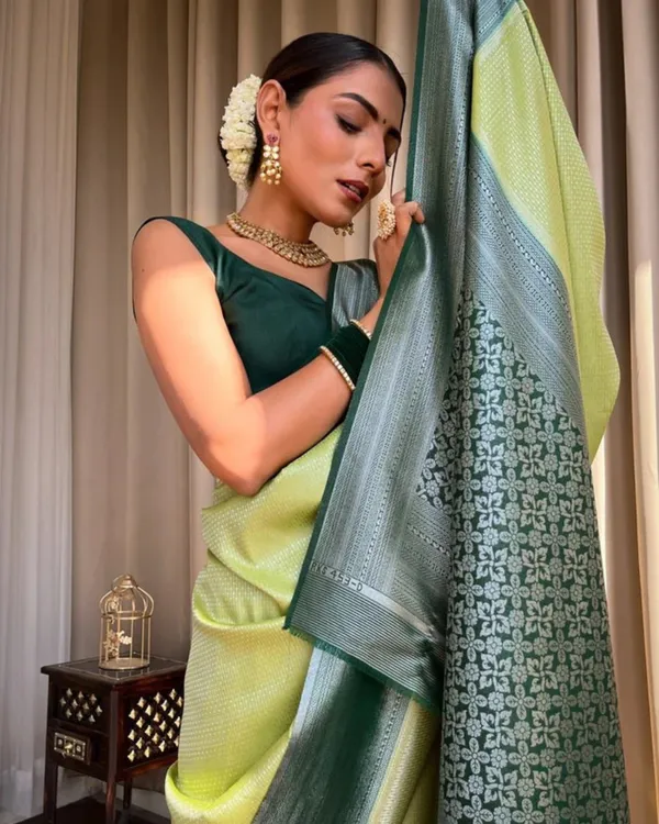 Parrot_Green_Color_Most_Wanted_Soft_Banarasi_Silk_Saree_with_Classy_Bloue_Piece