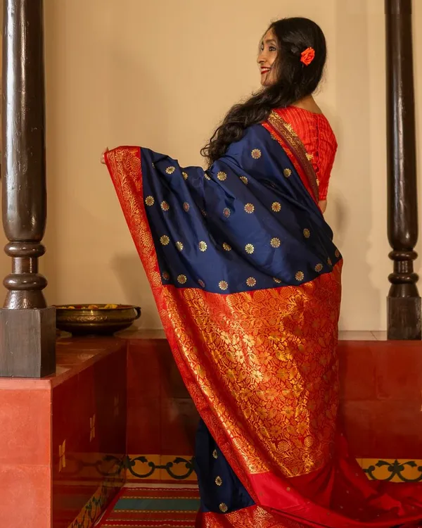 Navy_Blue_And_Red_Color_Now_Available_Soft_Banarasi_Silk_Saree_with_Classy_Bloue_Piece