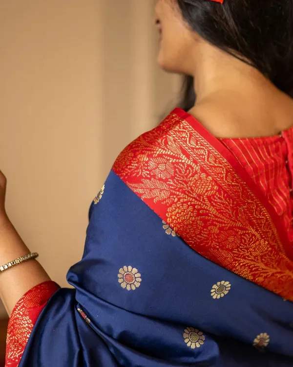 Navy_Blue_And_Red_Color_Now_Available_Soft_Banarasi_Silk_Saree_with_Classy_Bloue_Piece