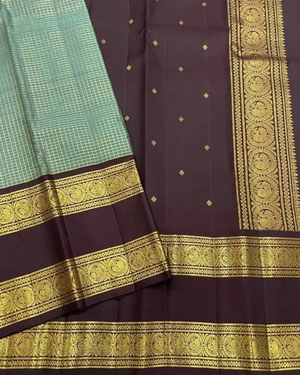Pista_And_Purple_Color_Top_Tier_Soft_Banarasi_Silk_Saree_with_Pure_Golden_Zari_Work_&_Classy_Bloue_Piece
