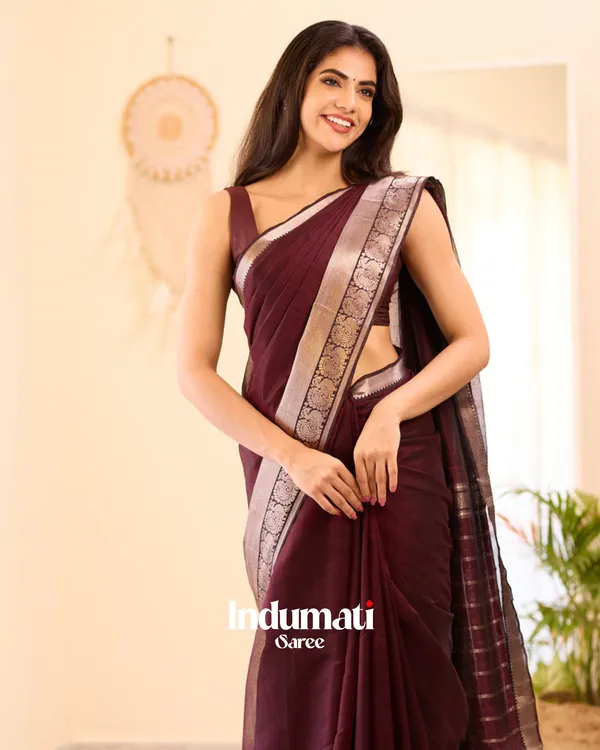 Wine_Color_Premium_Cotton_Silk_Saree_With_Classy_Blouse_and_tassels