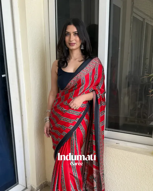 Rosewood_Striped_Ajrakh_Printed_Modal_Silk_Saree_with_Blouse_Piece