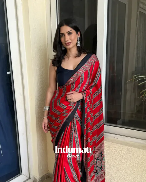Rosewood_Striped_Ajrakh_Printed_Modal_Silk_Saree_with_Blouse_Piece