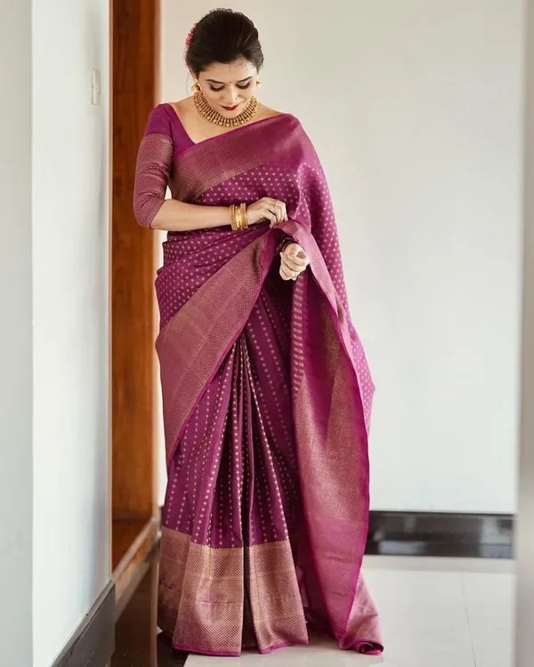 Light_Purple_Color_Recent_Release_Soft_Banarasi_Silk_Saree_with_Classy_Bloue_Piece