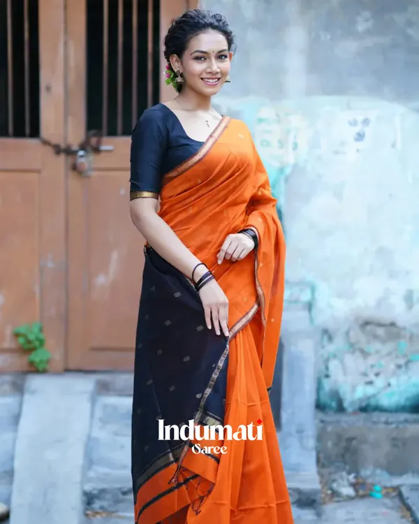 Orange_And_Black_Premium_Cotton_Silk_Saree_With_Classy_Blouse_and_tassels