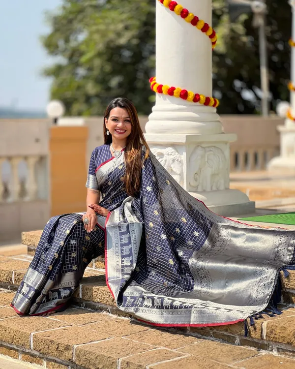 Blue_Color_New_Release_Soft_Banarasi_Silk_Saree_with_Classy_Bloue_Piece