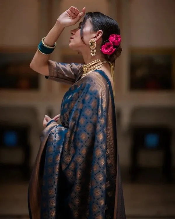 Blue_Color_Updated_Edition_Soft_Banarasi_Silk_Saree_with_Classy_Bloue_Piece