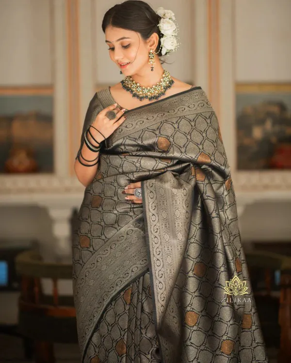 Grey_Color_Latest_Drop_Soft_Banarasi_Silk_Saree_with_Classy_Bloue_Piece