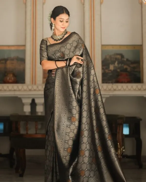 Grey_Color_Latest_Drop_Soft_Banarasi_Silk_Saree_with_Classy_Bloue_Piece