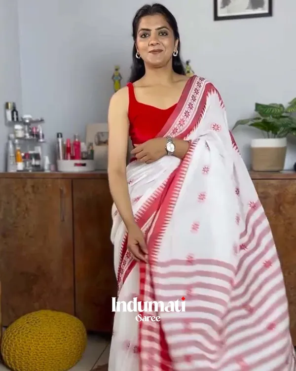 Scarlet_Shine_-_White_Saree_with_Matching_Red_Blouse_and_Border