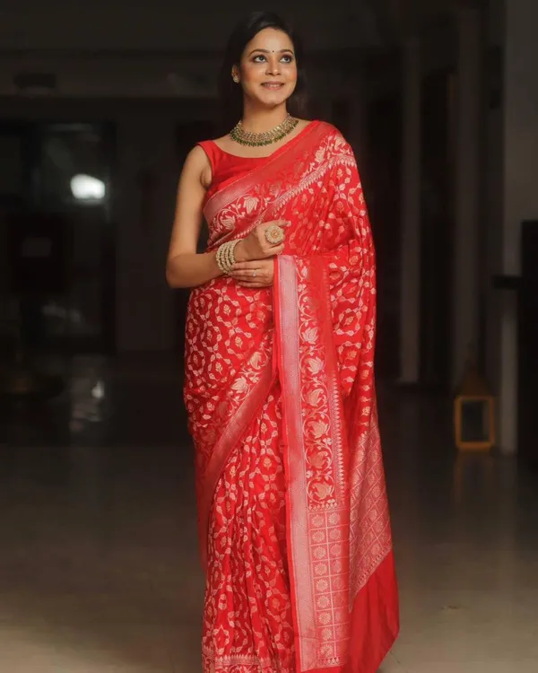 Red_Color_Updated_Edition_Soft_Banarasi_Silk_Saree_with_Classy_Bloue_Piece