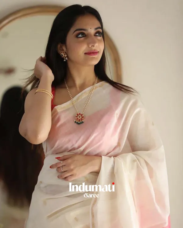 White_Color_Premium_Cotton_Silk_Saree_With_Classy_Blouse_and_tassels