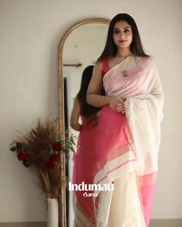 White_Color_Premium_Cotton_Silk_Saree_With_Classy_Blouse_and_tassels