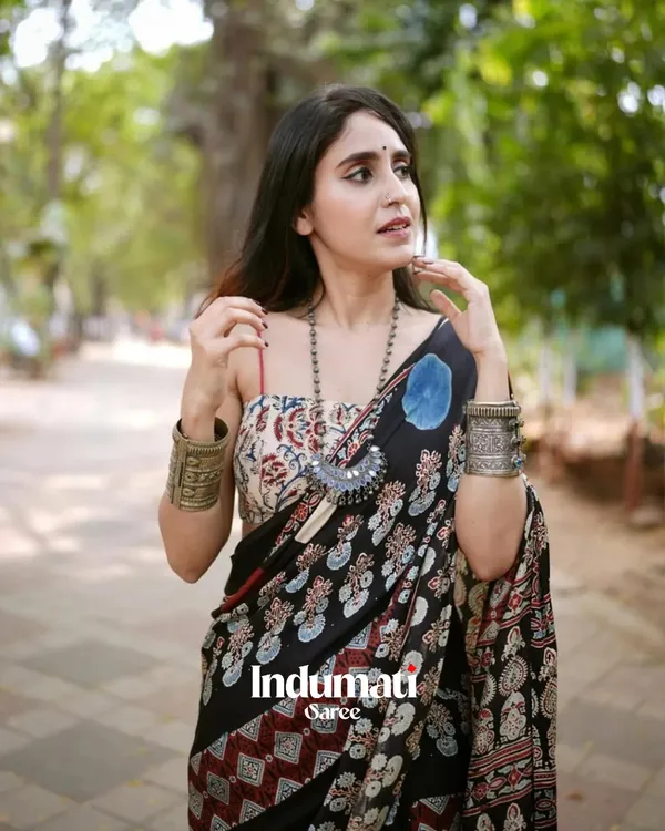 Elephant_Ajrakh_Printed_Modal_Silk_Premium_Saree_with_Blouse_Piece