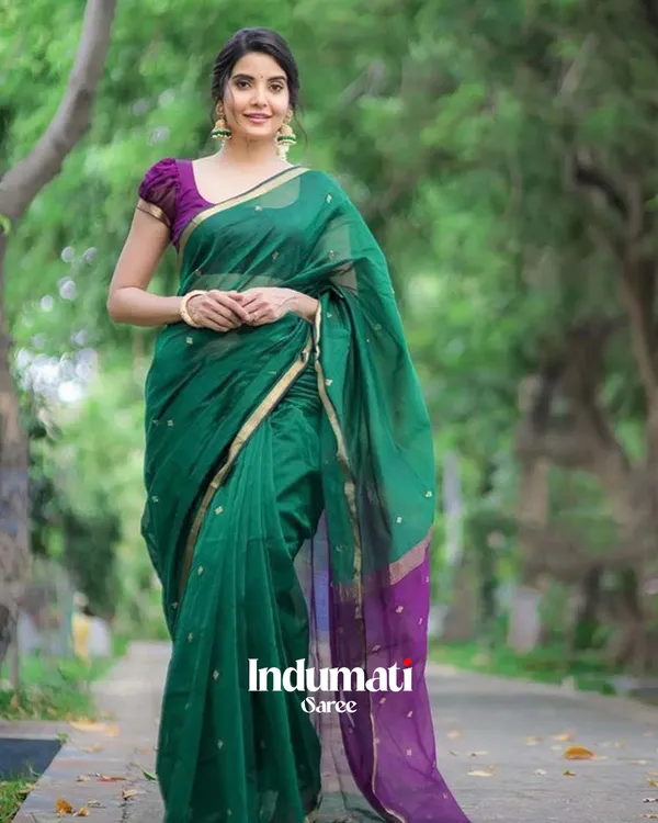 Green_Color_Premium_Cotton_Silk_Saree_With_Classy_Purple_Blouse_and_tassels