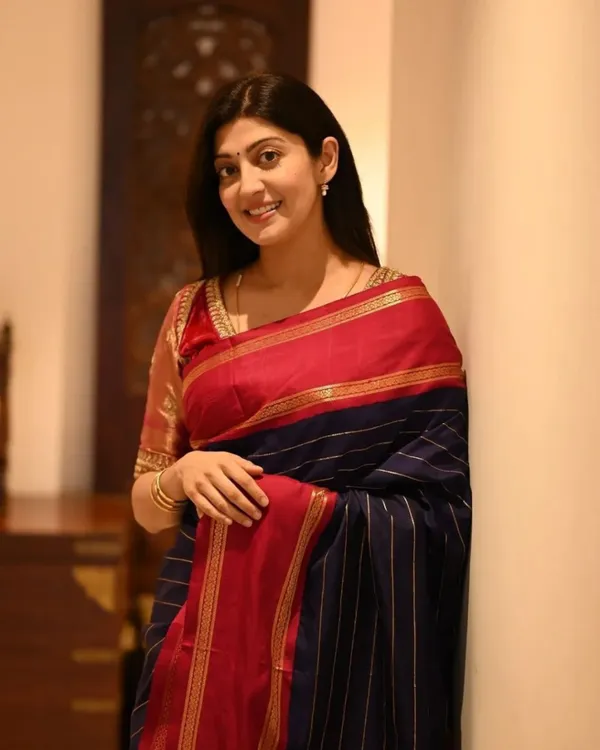 Purple_Color_New_Release_Soft_Banarasi_Silk_Saree_with_Classy_Bloue_Piece