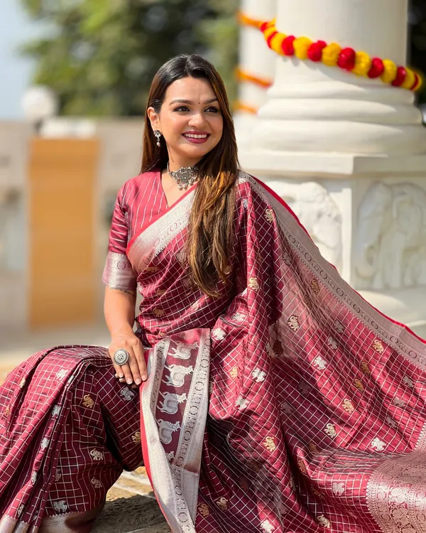 Maroon_Color_Updated_Edition_Soft_Banarasi_Silk_Saree_with_Classy_Bloue_Piece