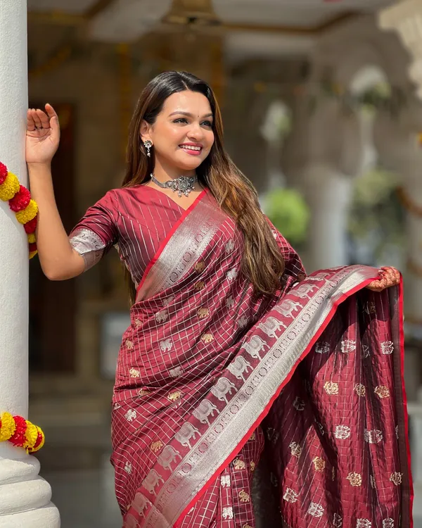 Maroon_Color_Updated_Edition_Soft_Banarasi_Silk_Saree_with_Classy_Bloue_Piece
