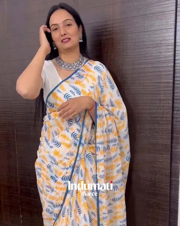 Icy_Edge_-_White_Linen_Saree_with_Small_Blue_Border_&_White_Blouse
