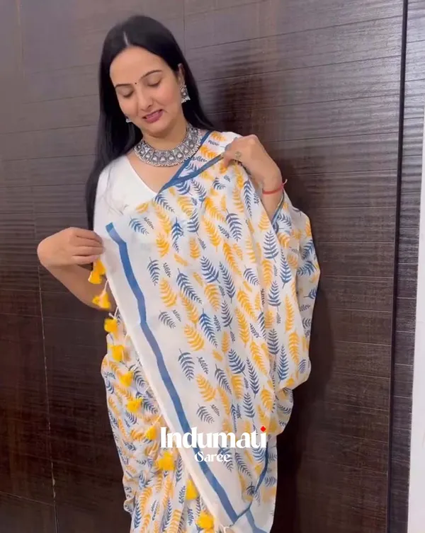 Icy_Edge_-_White_Linen_Saree_with_Small_Blue_Border_&_White_Blouse