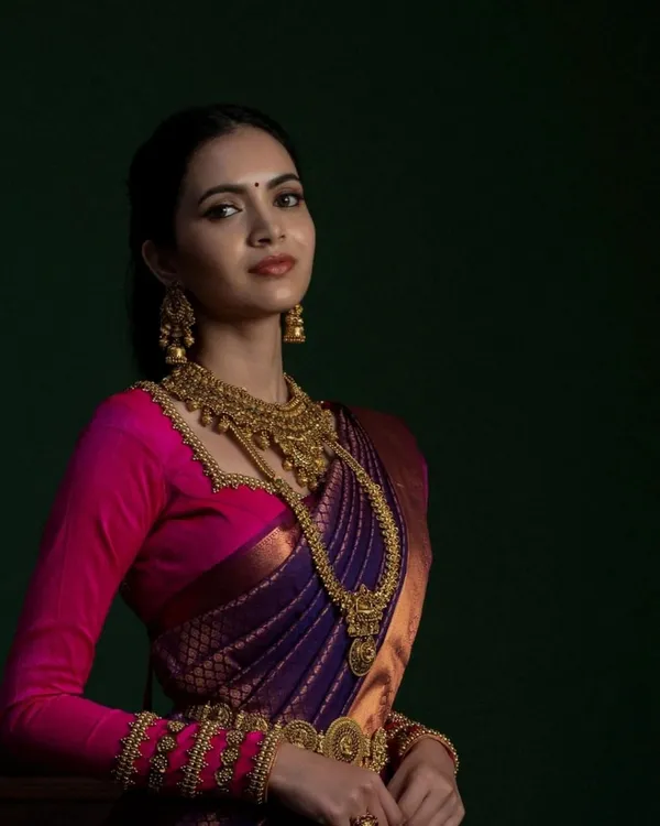 Purple_Color_New_Drop_Soft_Banarasi_Silk_Saree_with_Classy_Bloue_Piece